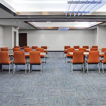 Holiday Inn Express - Chester By Ihg Экстерьер фото