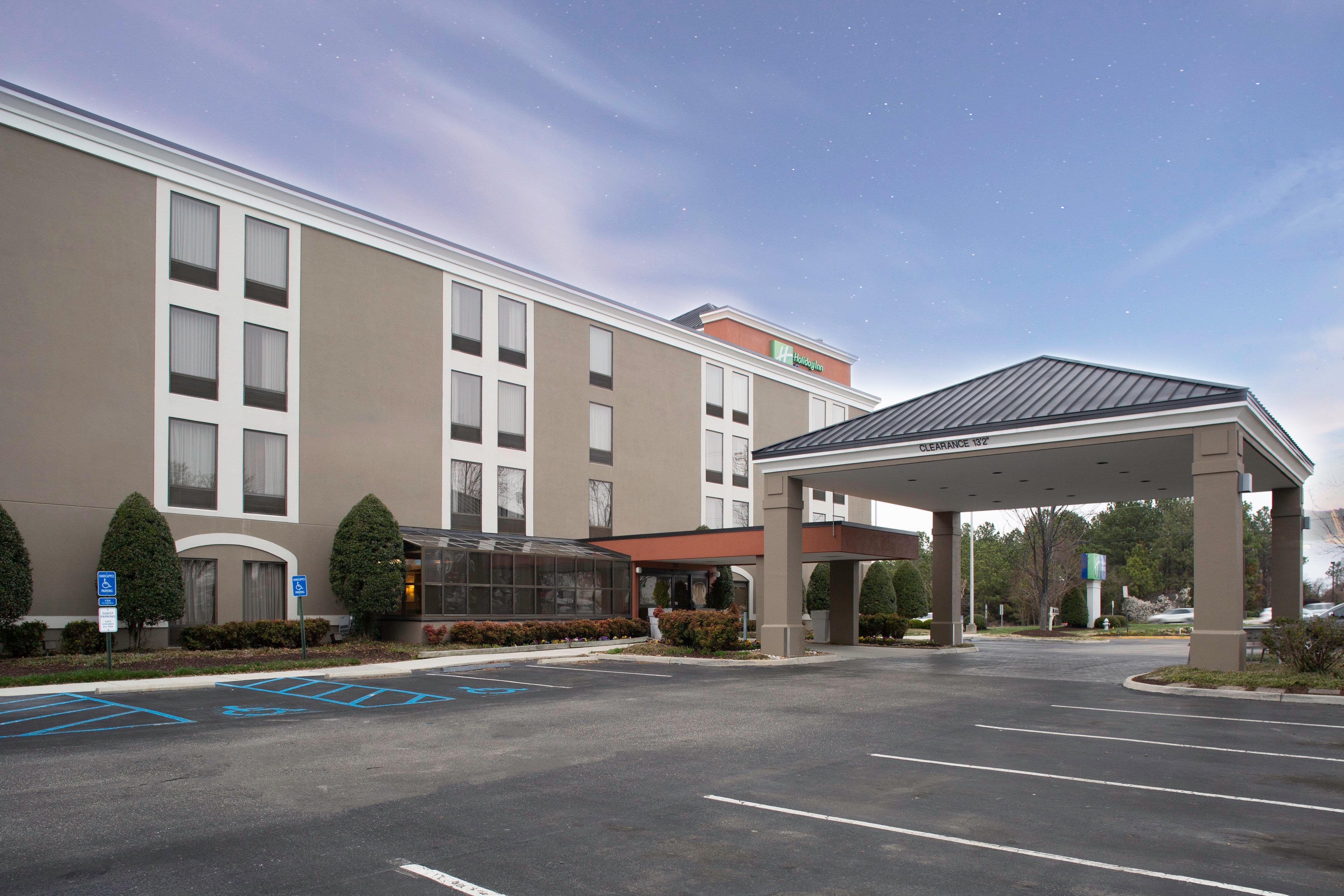 Holiday Inn Express - Chester By Ihg Экстерьер фото