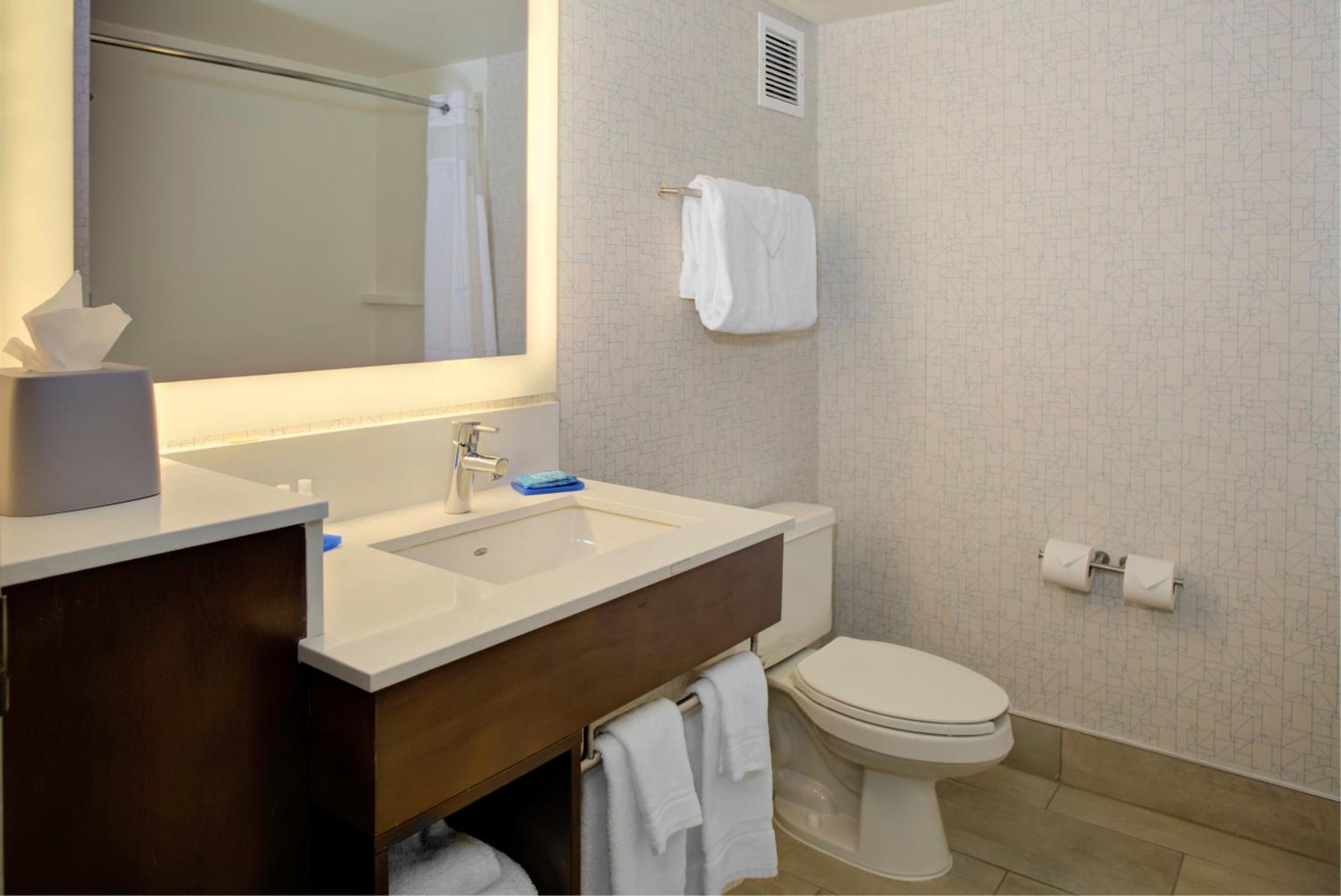Holiday Inn Express - Chester By Ihg Экстерьер фото